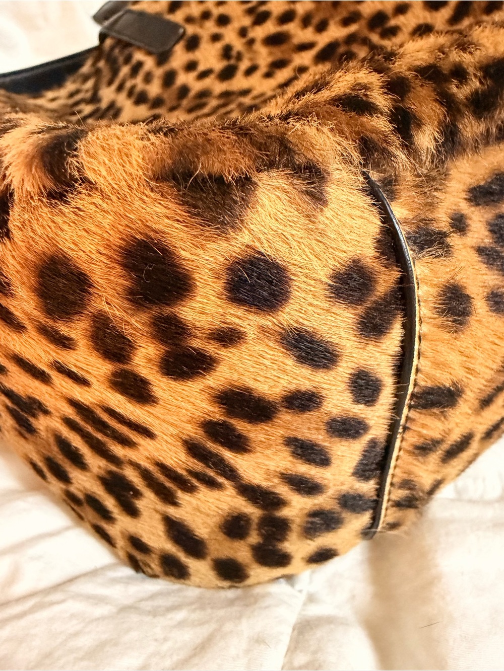 Saint Laurent Leopard-Print Shoulder Bag in Brown and Black - Picture 6 of 16